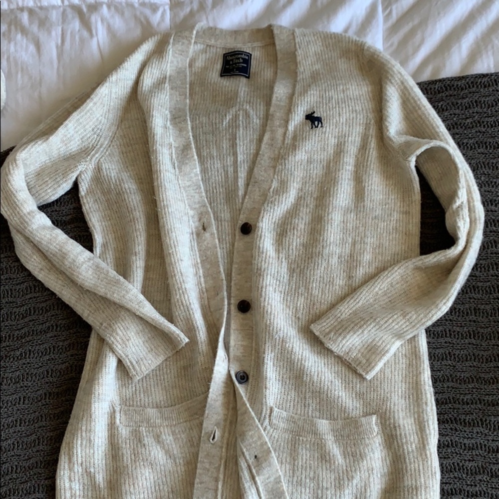 Abercrombie button down sweater